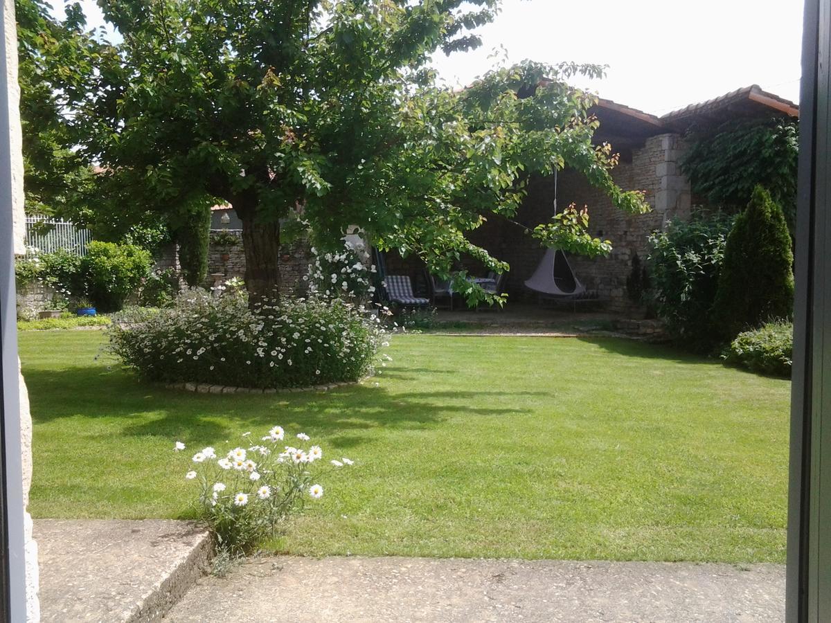 La Belle Lavande, Chambre D Hote Chenommet Exterior photo