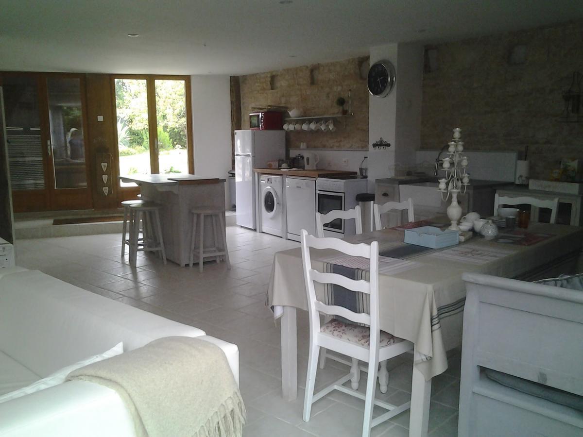La Belle Lavande, Chambre D Hote Chenommet Exterior photo